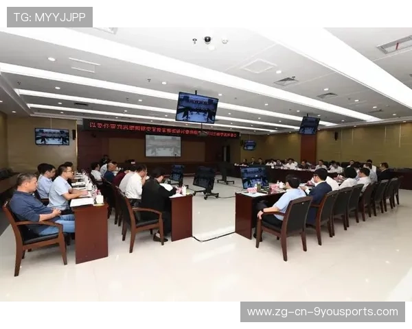 裁判误判案例专题讨论会推动规则执行细节改进，裁判失误